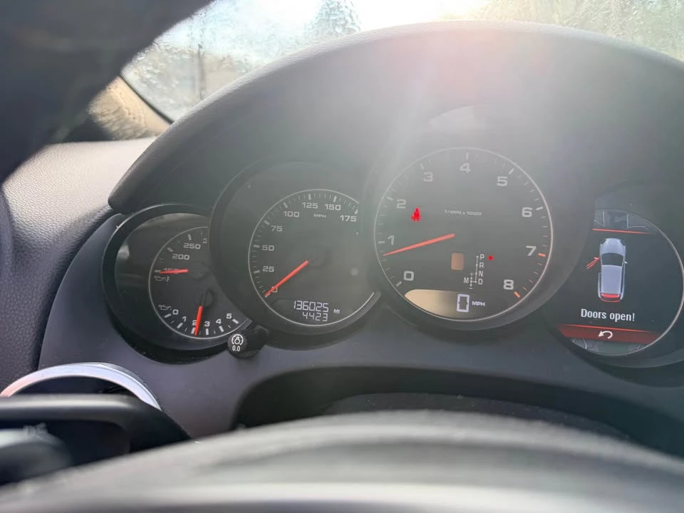 2013 Porsche 958 Cayenne - Image 10 of 18