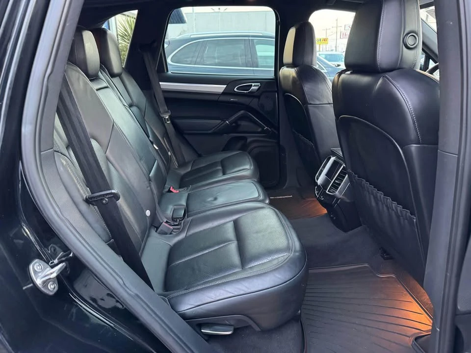 2013 Porsche 958 Cayenne - Image 11 of 19