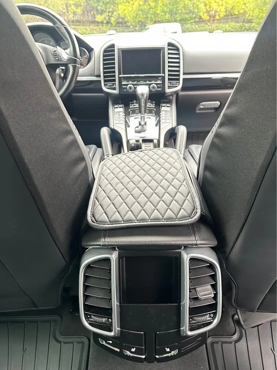 2013 Porsche 958 Cayenne - Image 9 of 20