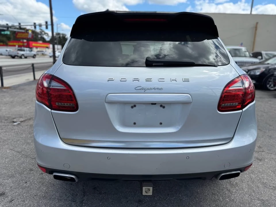 2013 Porsche 958 Cayenne - Image 5 of 20