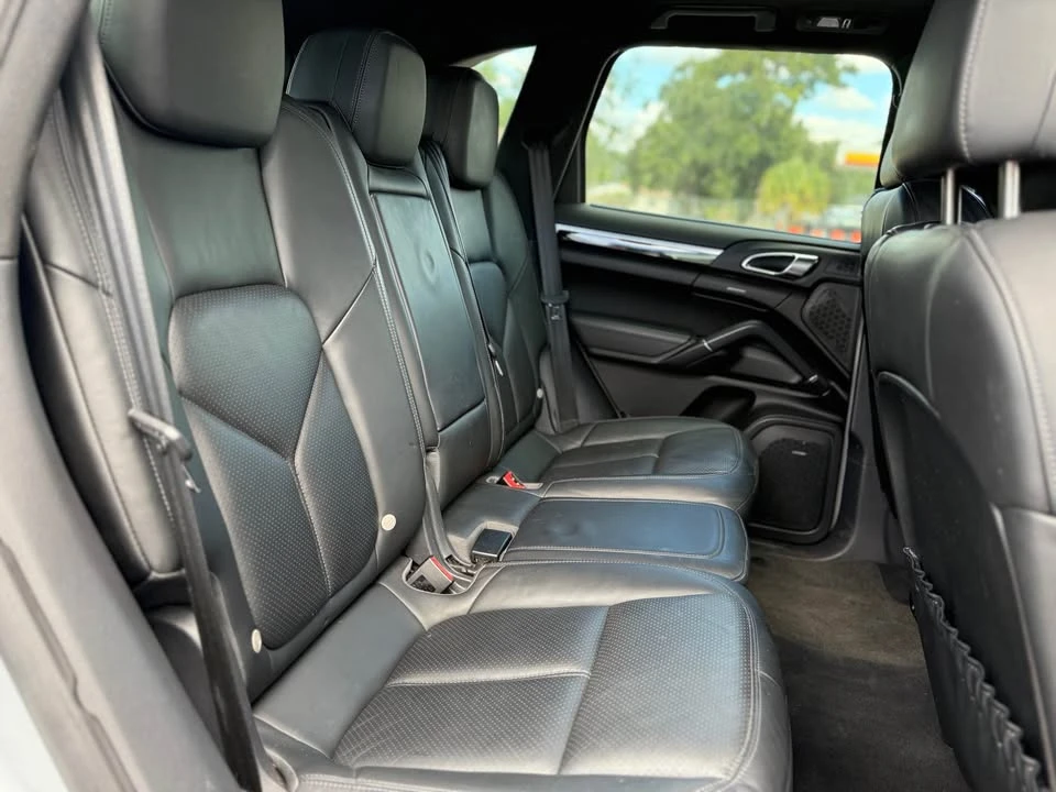 2013 Porsche 958 Cayenne - Image 17 of 20