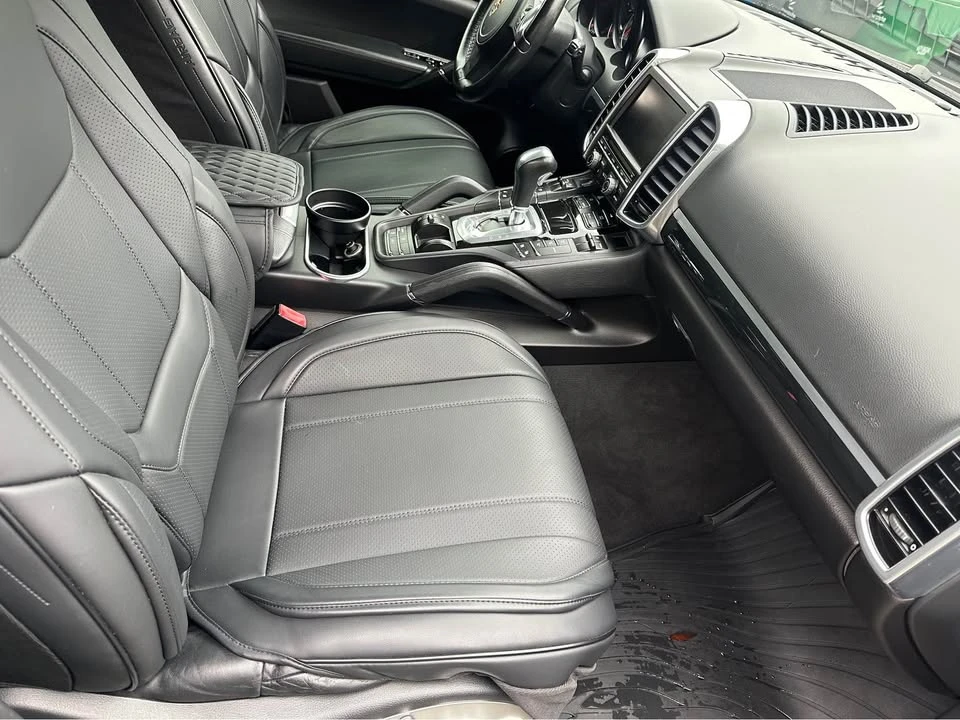 2013 Porsche 958 Cayenne - Image 7 of 20