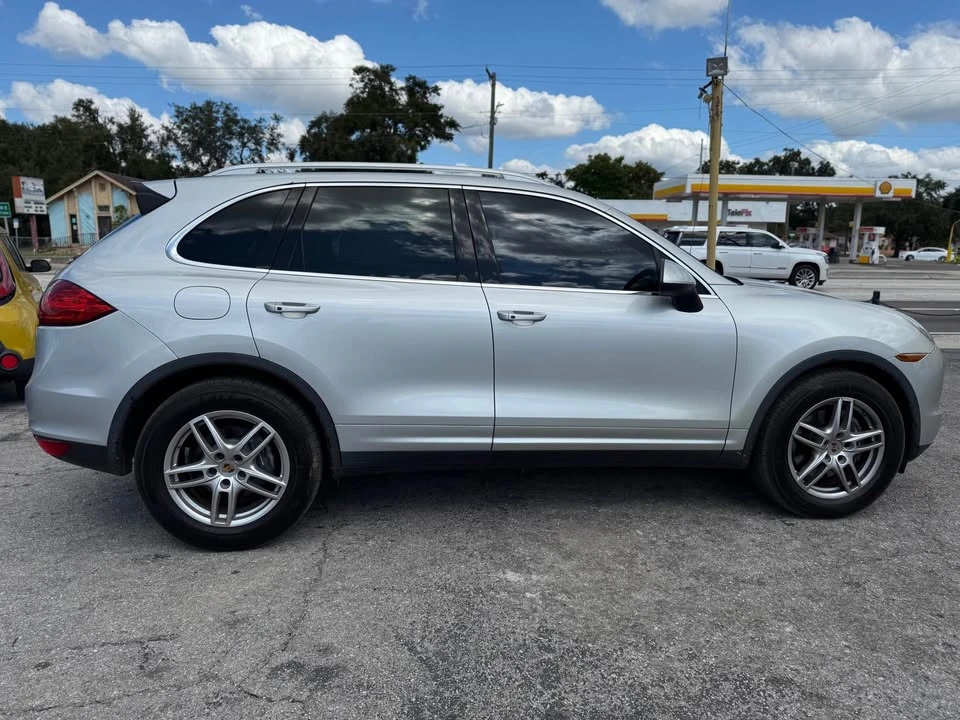 2013 Porsche 958 Cayenne - Image 7 of 20