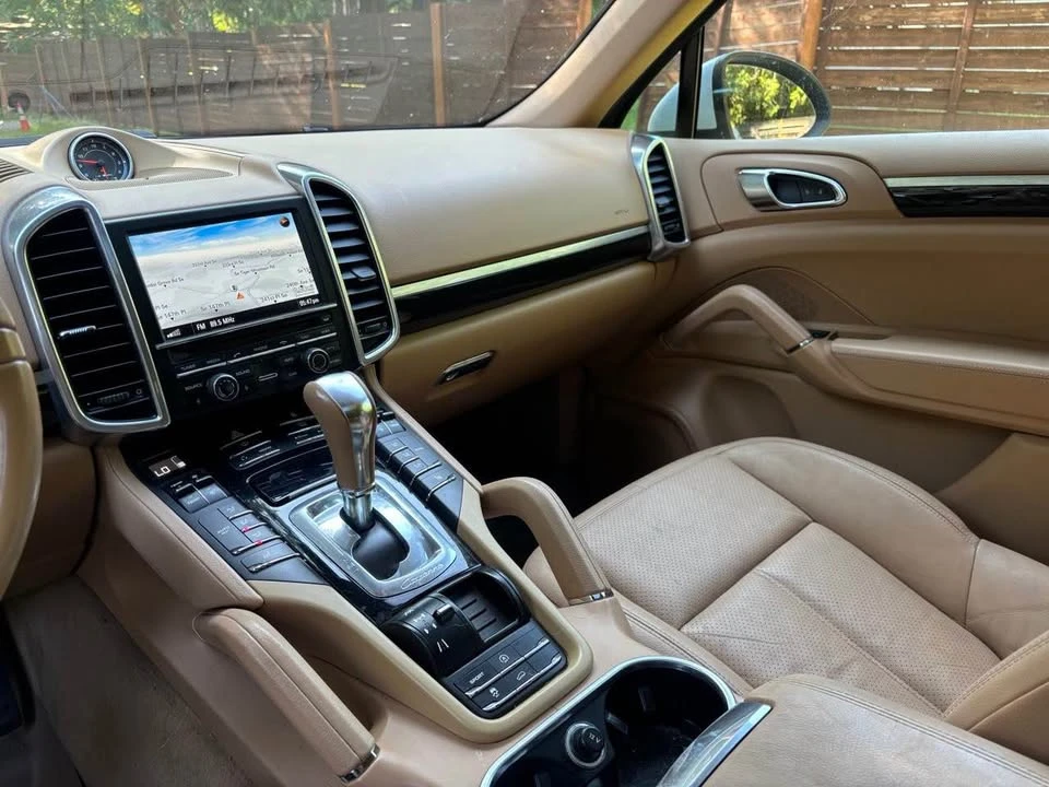 2013 Porsche 958 Cayenne - Image 7 of 10