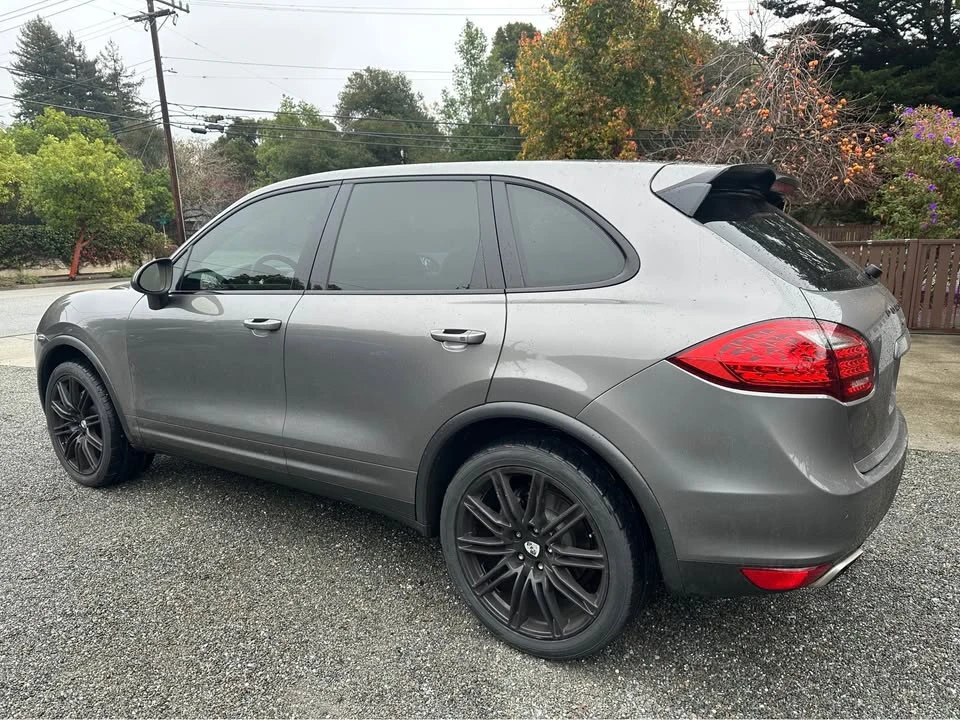 2013 Porsche 958 Cayenne - Image 3 of 20