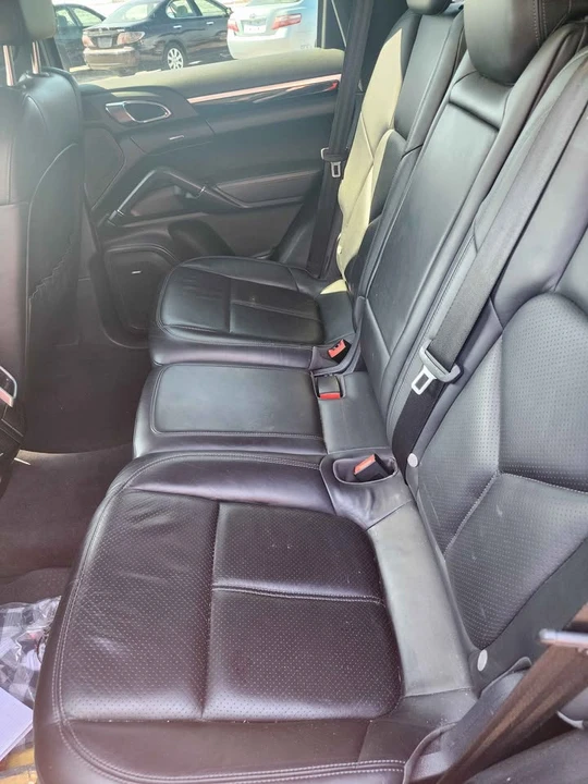 2013 Porsche 958 Cayenne - Image 13 of 14