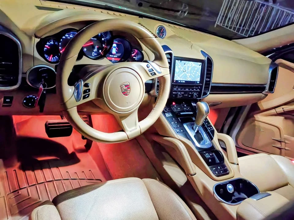 2013 Porsche 958 Cayenne - Image 11 of 19
