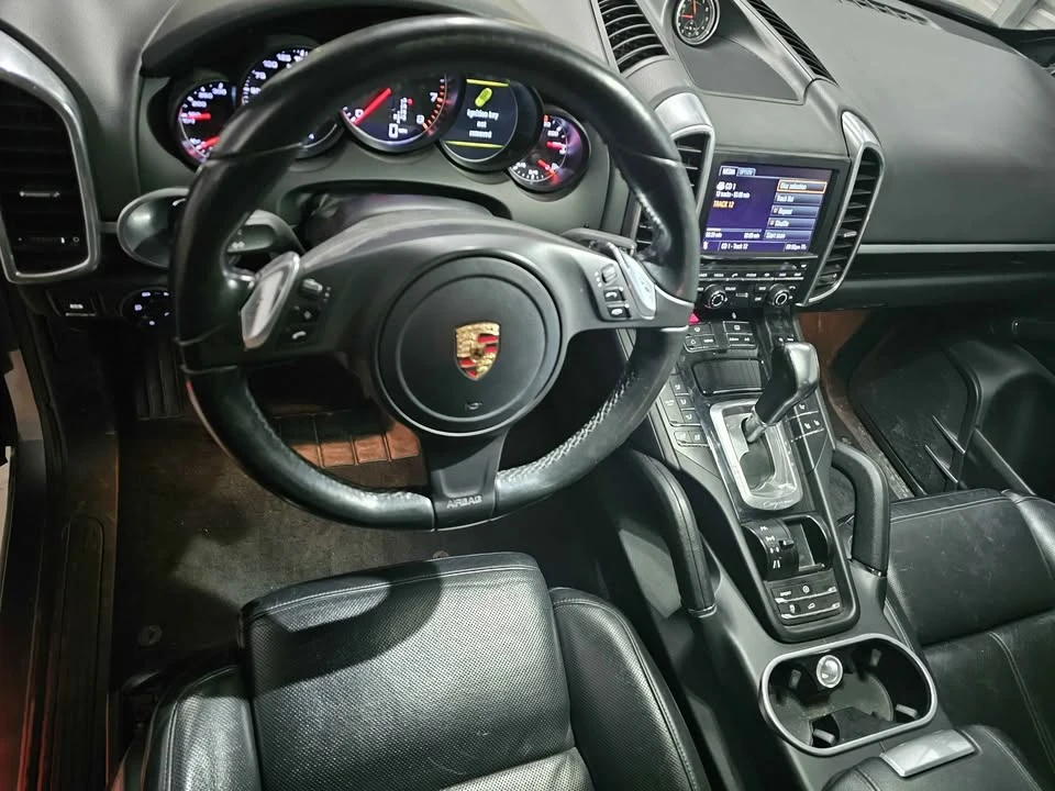 2013 Porsche 958 Cayenne - Image 7 of 12