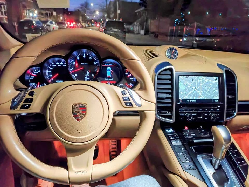2013 Porsche 958 Cayenne - Image 9 of 19