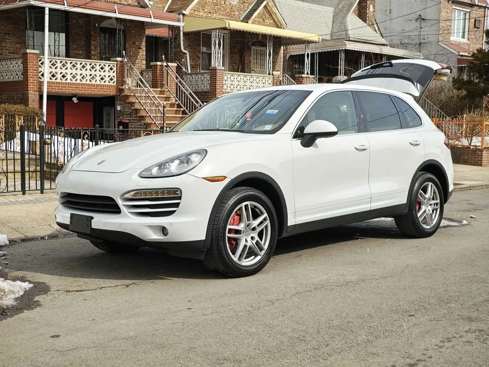 2013 Porsche 958 Cayenne - Image 4 of 19
