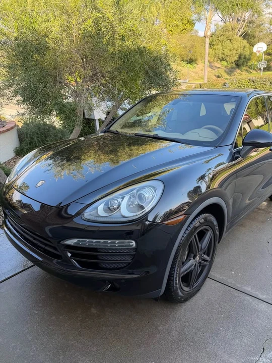 2013 Porsche 958 Cayenne - Image 2 of 12