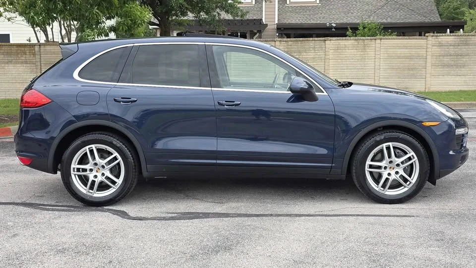 2013 Porsche 958 Cayenne - Image 4 of 14