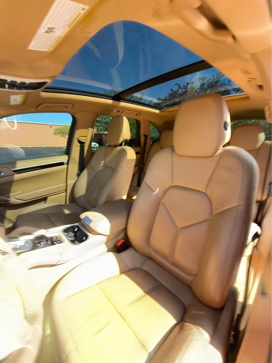 2013 Porsche 958 Cayenne - Image 8 of 12