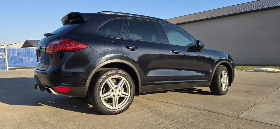 2013 Porsche 958 Cayenne - Image 18 of 19