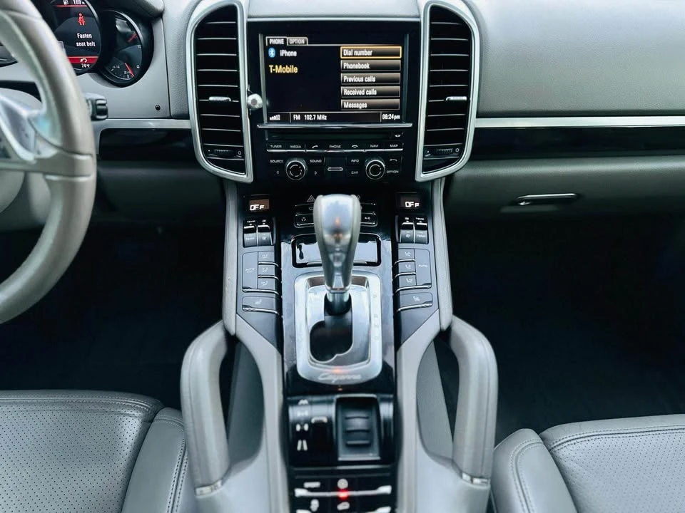 2013 Porsche 958 Cayenne - Image 11 of 20