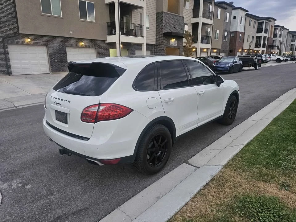 2013 Porsche 958 Cayenne - Image 4 of 18