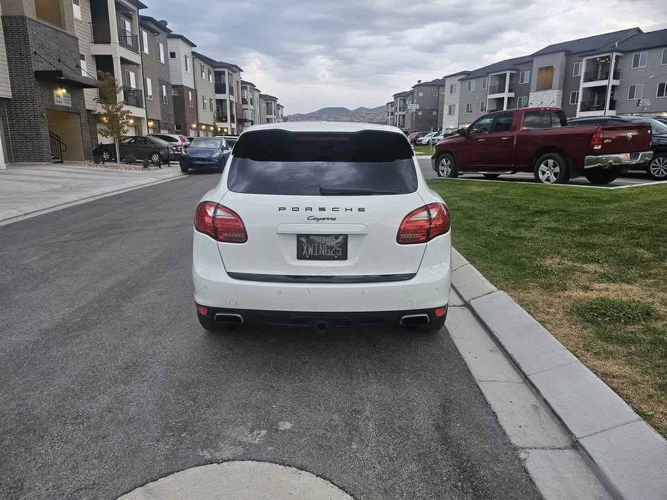 2013 Porsche 958 Cayenne - Image 5 of 18