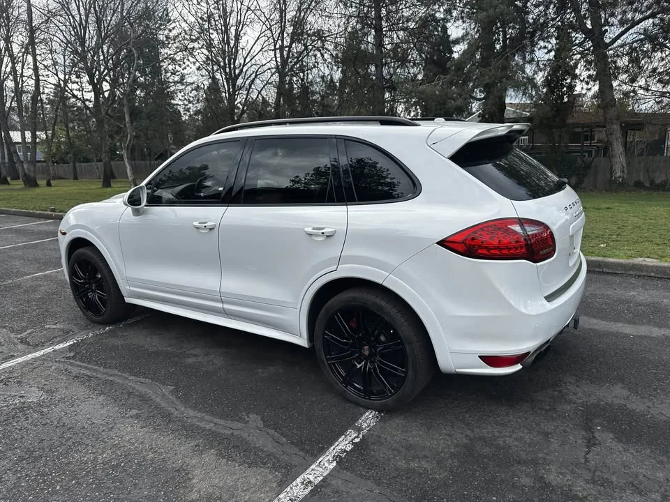 2013 Porsche 958 Cayenne Turbo - Image 3 of 20