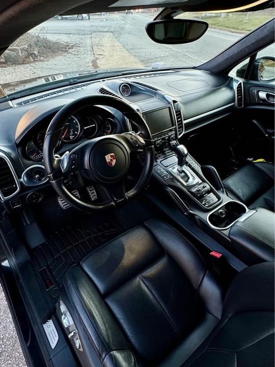 2013 Porsche 958 Cayenne Turbo - Image 7 of 13
