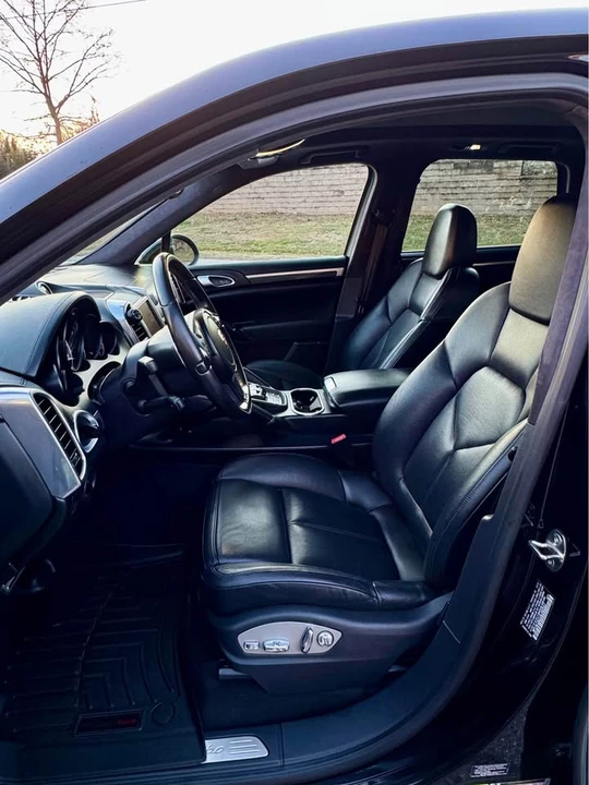2013 Porsche 958 Cayenne Turbo - Image 6 of 13