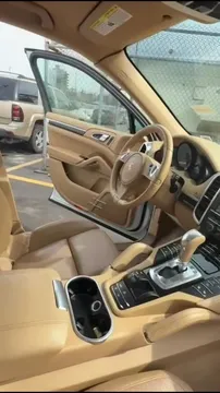 2013 Porsche Cayenne V6