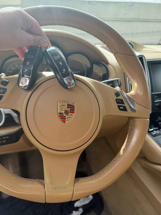 2013 Porsche 958 Cayenne - Image 7 of 18