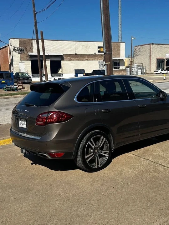 2013 Porsche 958 Cayenne - Image 11 of 20
