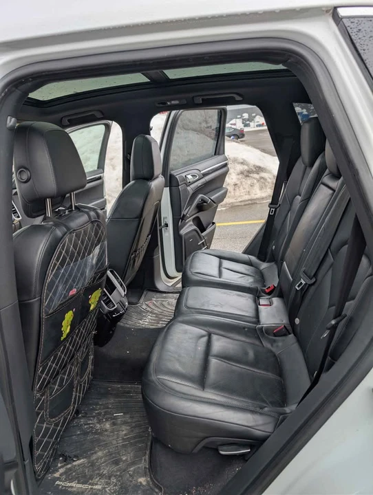 2013 Porsche 958 Cayenne - Image 13 of 18