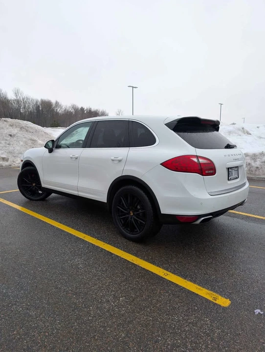 2013 Porsche 958 Cayenne - Image 5 of 18