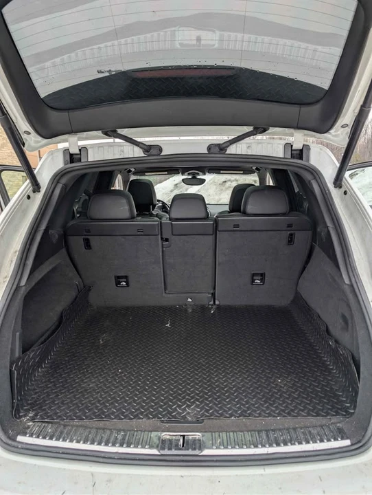 2013 Porsche 958 Cayenne - Image 11 of 18