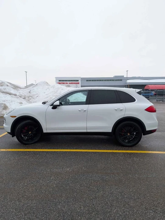 2013 Porsche 958 Cayenne - Image 3 of 18