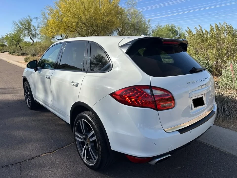 2013 Porsche 958 Cayenne Diesel - Image 2 of 20