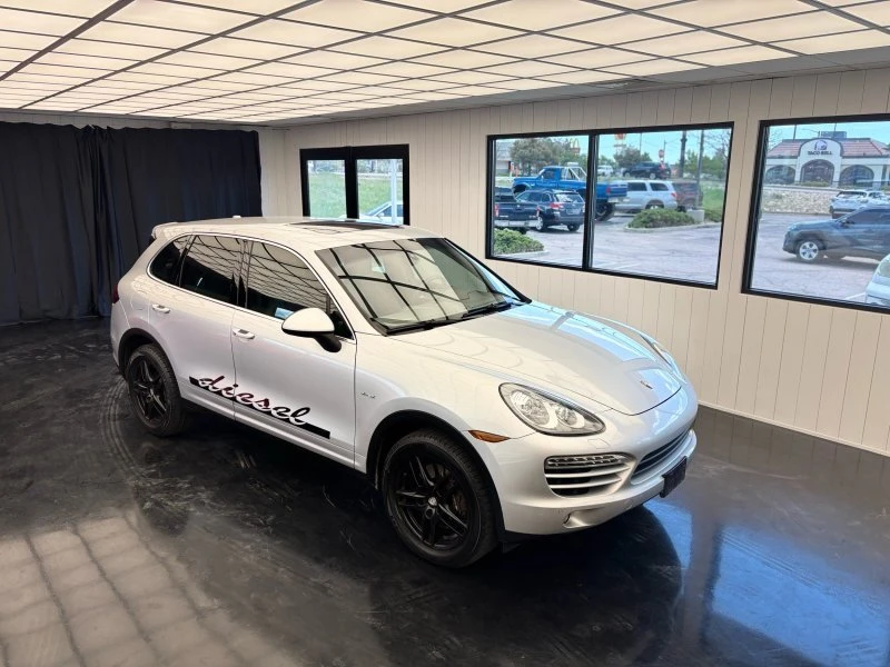 2013 Porsche 958 Cayenne Diesel - Image 2 of 20