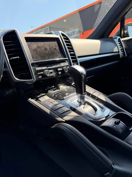 2013 Porsche 958 Cayenne Diesel - Image 13 of 16