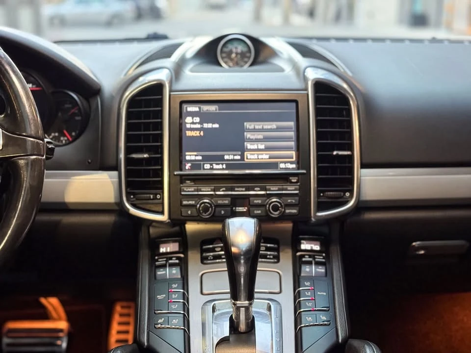 2013 Porsche 958 Cayenne GTS - Image 5 of 20