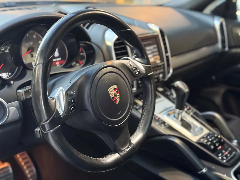 2013 Porsche 958 Cayenne GTS - Image 19 of 20