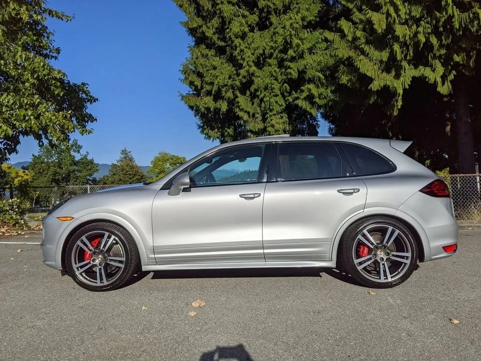 2013 Porsche 958 Cayenne GTS - Image 2 of 12