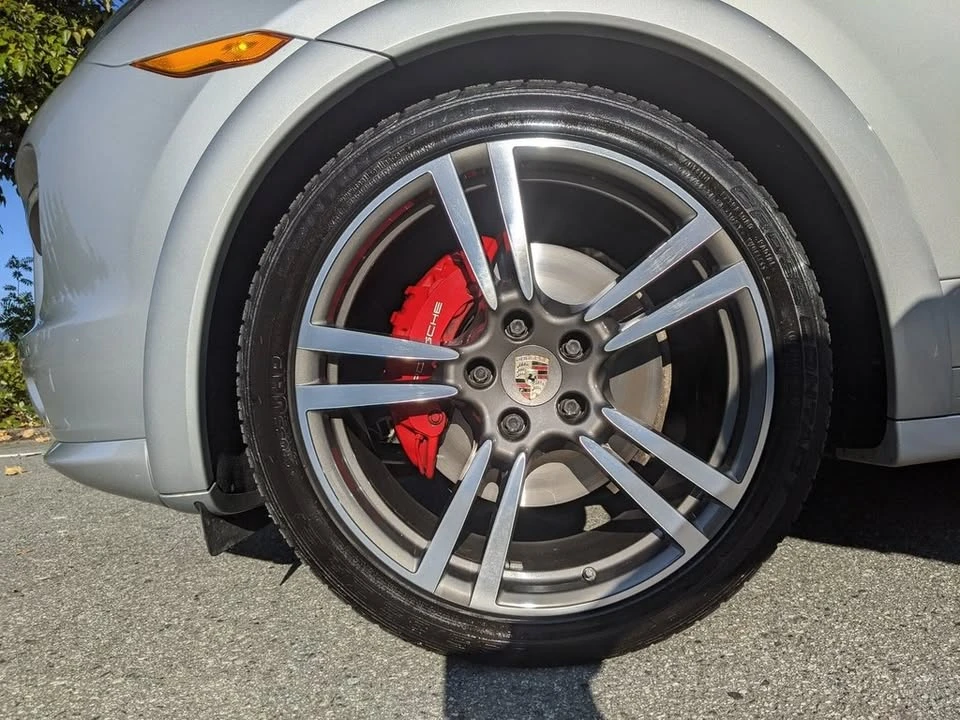 2013 Porsche 958 Cayenne GTS - Image 11 of 12