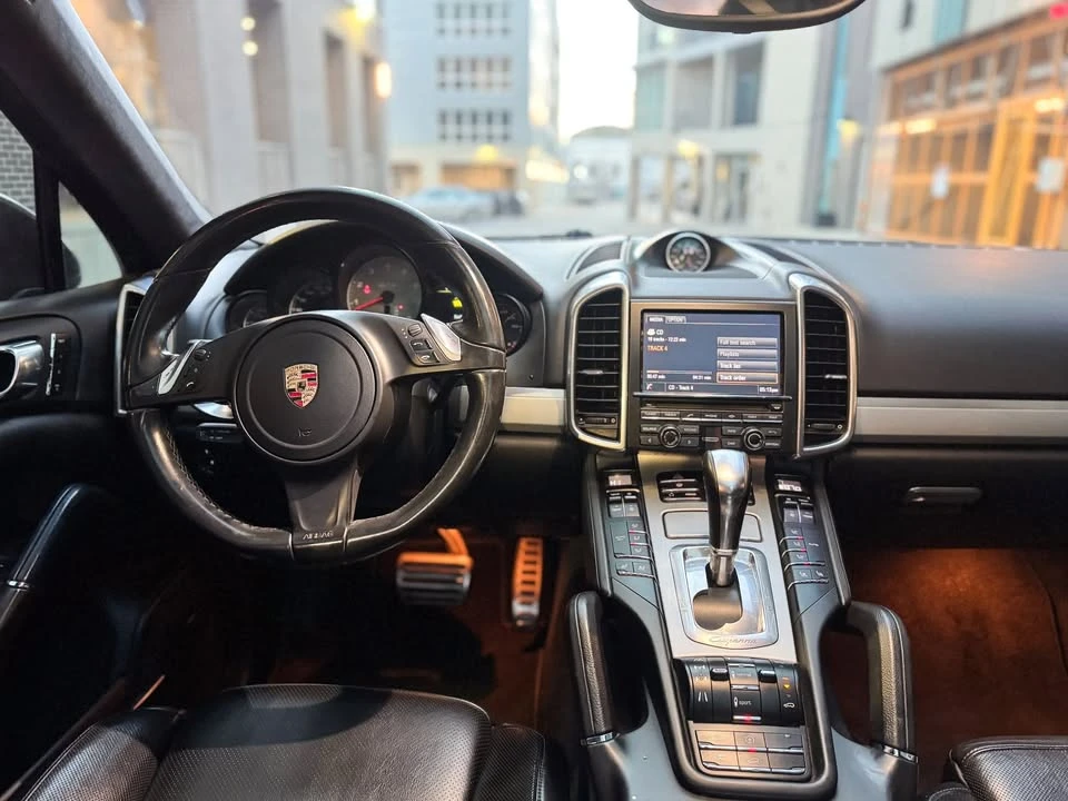 2013 Porsche 958 Cayenne GTS - Image 4 of 20