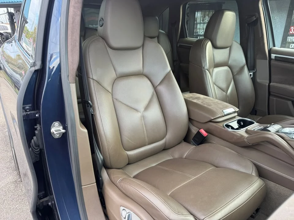 2013 Porsche 958 Cayenne GTS - Image 7 of 16