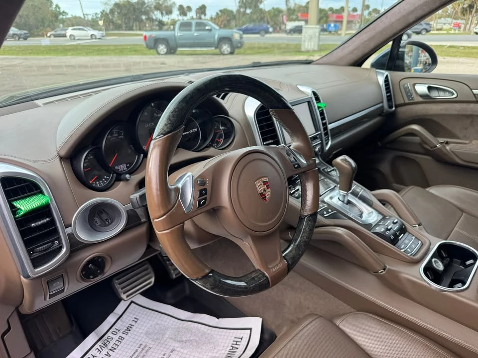 2013 Porsche 958 Cayenne GTS - Image 15 of 16
