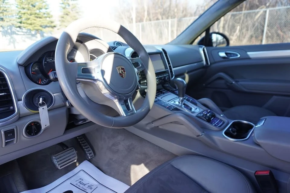 2013 Porsche 958 Cayenne GTS - Image 10 of 20