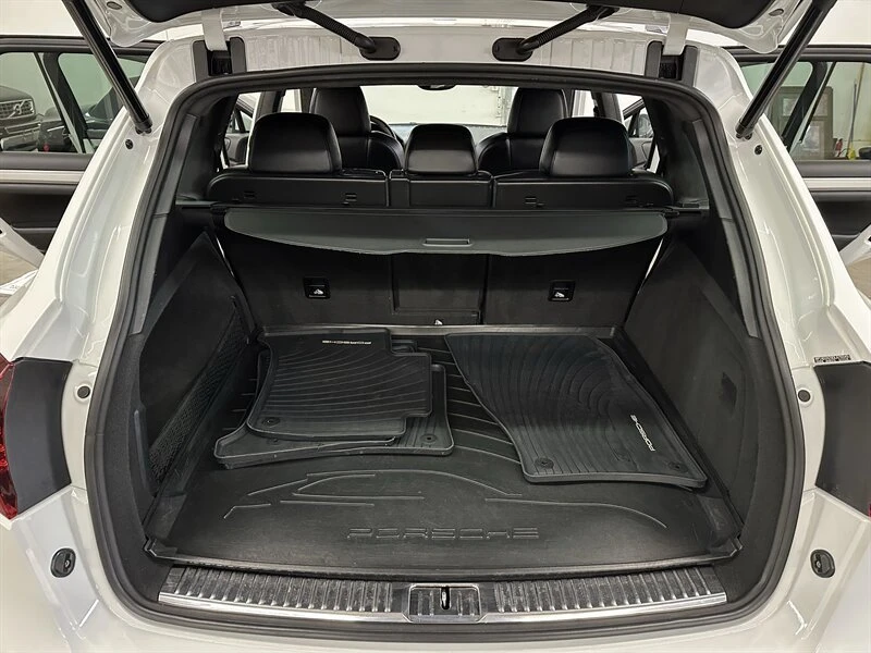 2013 Porsche 958 Cayenne GTS - Image 14 of 20