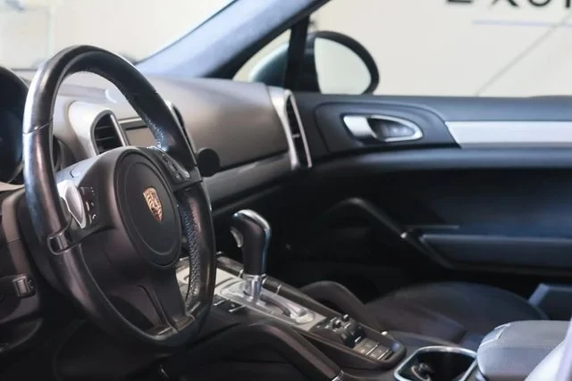 2013 Porsche 958 Cayenne GTS - Image 11 of 12