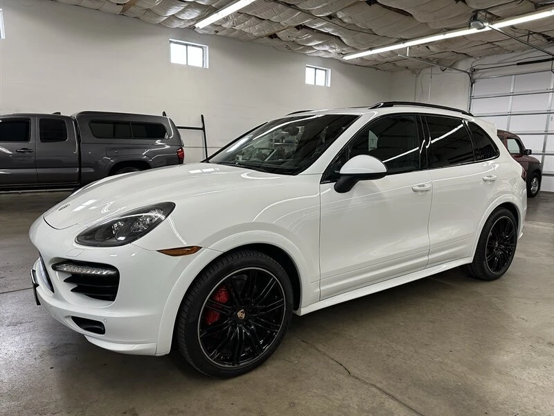 2013 Porsche 958 Cayenne GTS - Image 6 of 20