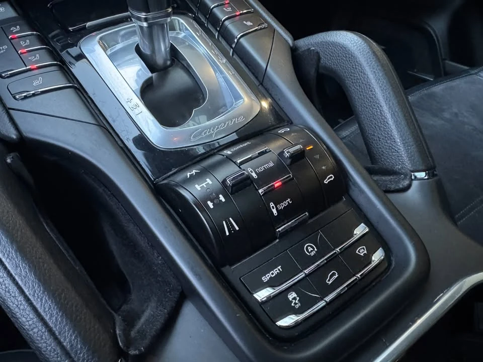 2013 Porsche 958 Cayenne GTS - Image 19 of 20