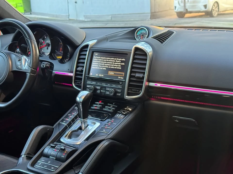 2013 Porsche 958 Cayenne GTS - Image 11 of 20