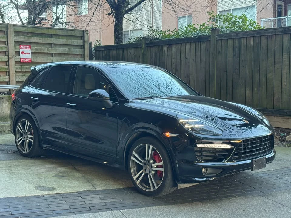 2013 Porsche 958 Cayenne GTS - Image 3 of 20