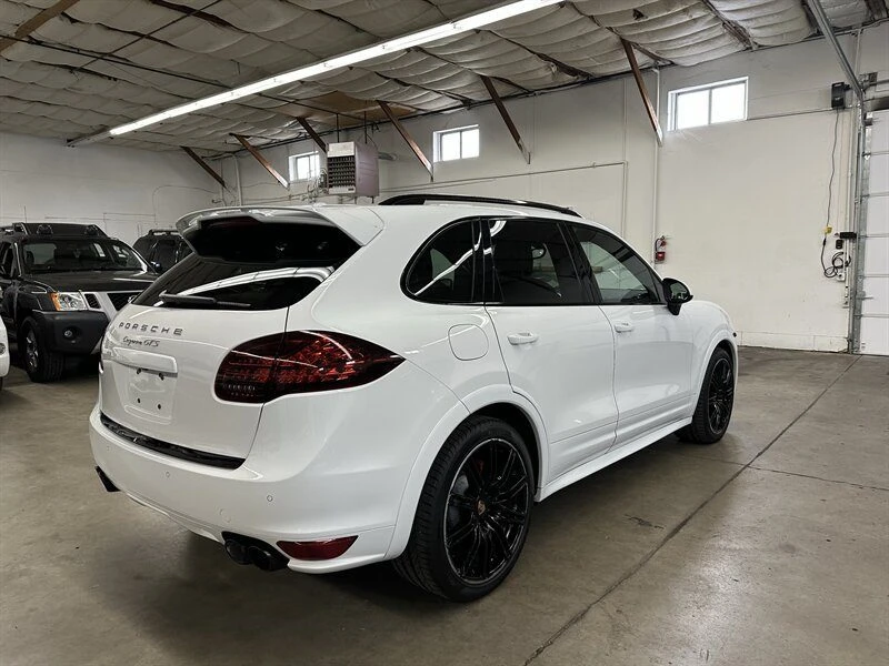2013 Porsche 958 Cayenne GTS - Image 3 of 20