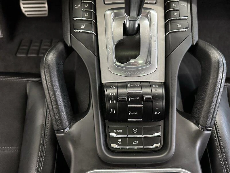 2013 Porsche 958 Cayenne GTS - Image 18 of 20